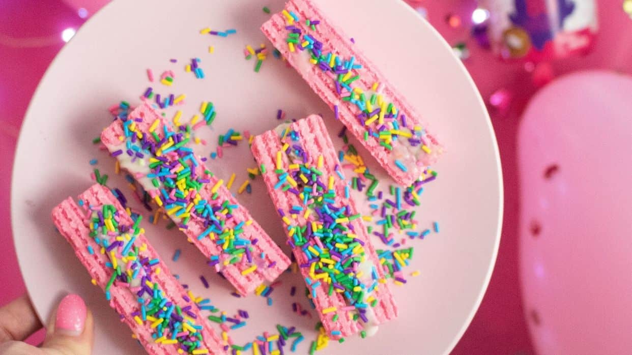 AEE 1260 Do You Want All of the Bells and Whistles? All Ears English